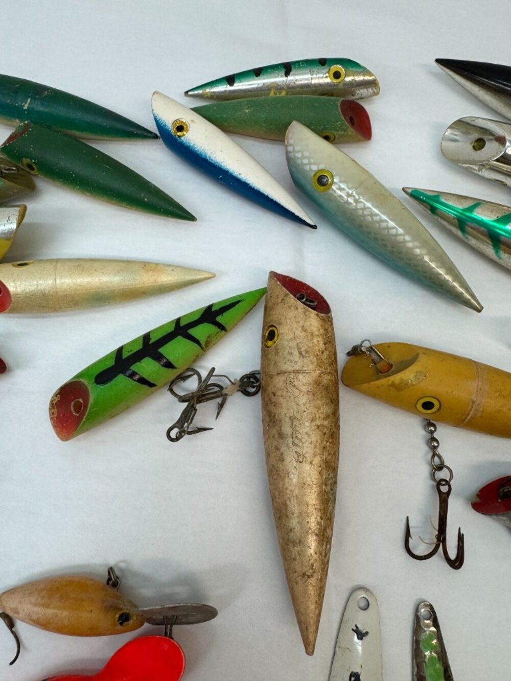 Old Dirty Fishing Lures and Spinners- Grandpops Tackle Cleanout - Picture 8 of 11